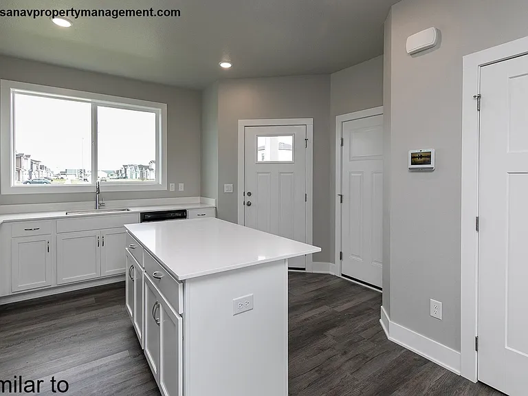 3901 NE 6th St — Photo 7