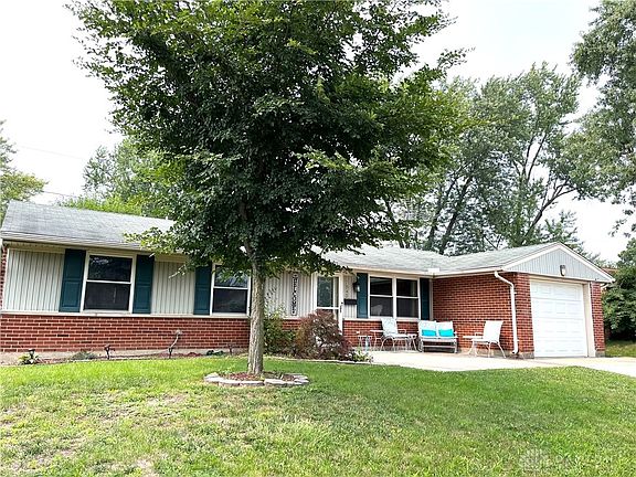 2nd image of 7543 Stancrest Dr