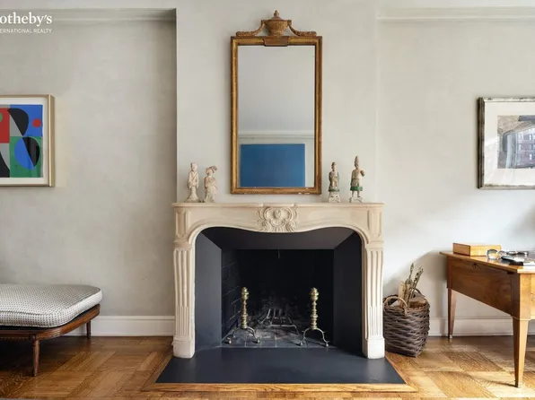 930 Park Avenue 7S image 2 of 11