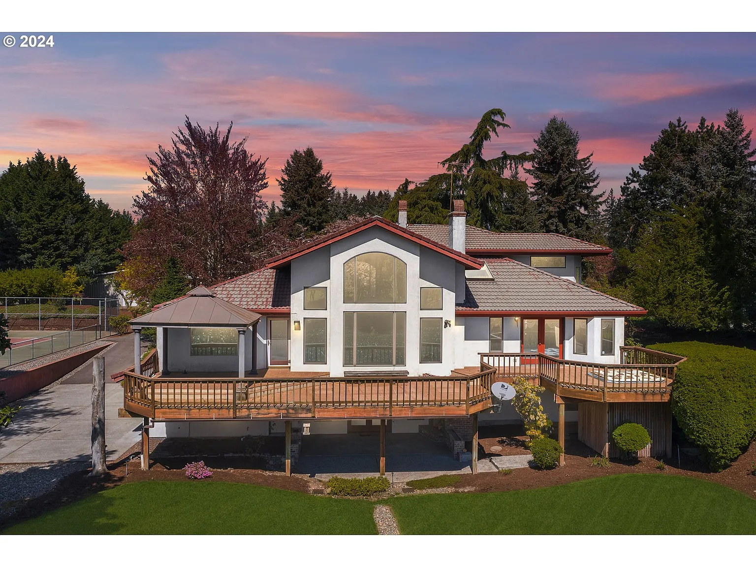 16964 SW Wilsonville Rd photo 1