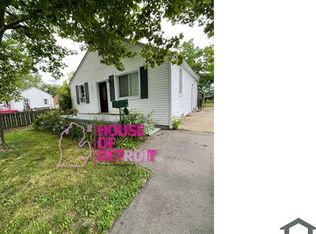 664 Emerson Ave, Pontiac, MI 48340