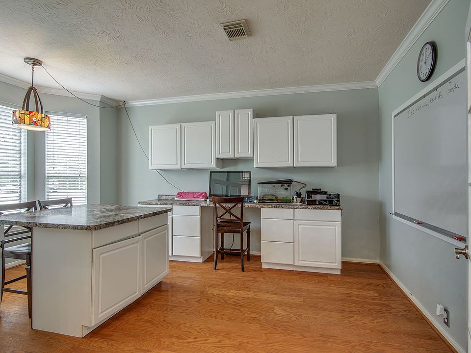 1st image of 3519 Clover Creek Dr