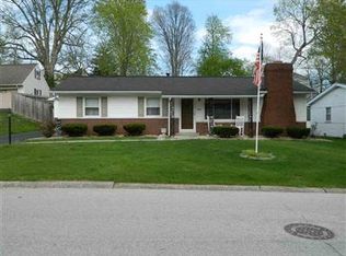 1302 Oak Mnr, Bedford, IN