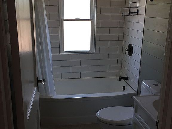 3rd floor bathroom