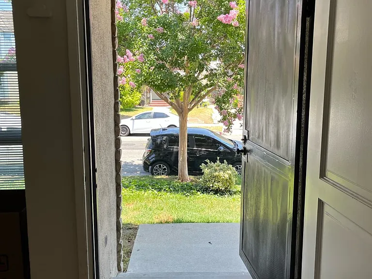 1015 S Marguerita Ave #1 — Photo 14