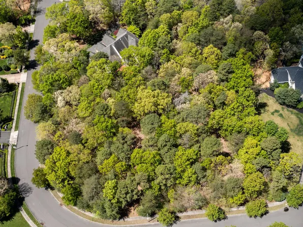 17 Fairway Dr, Voorhees, NJ 08043