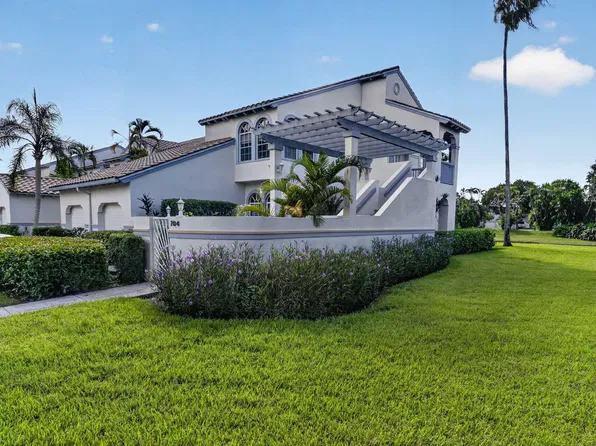 704 Ryder Cup Circle, Palm Beach Gardens, FL 33418