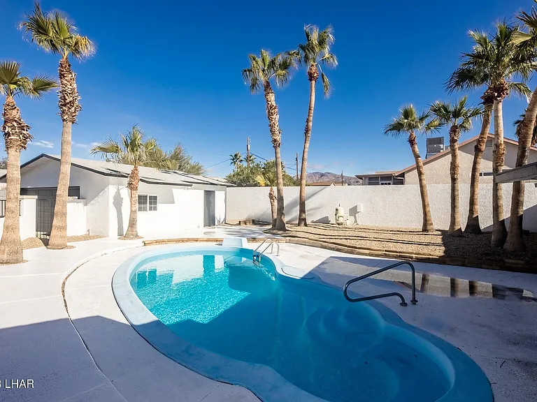 3705 Challenger Dr — Photo 26