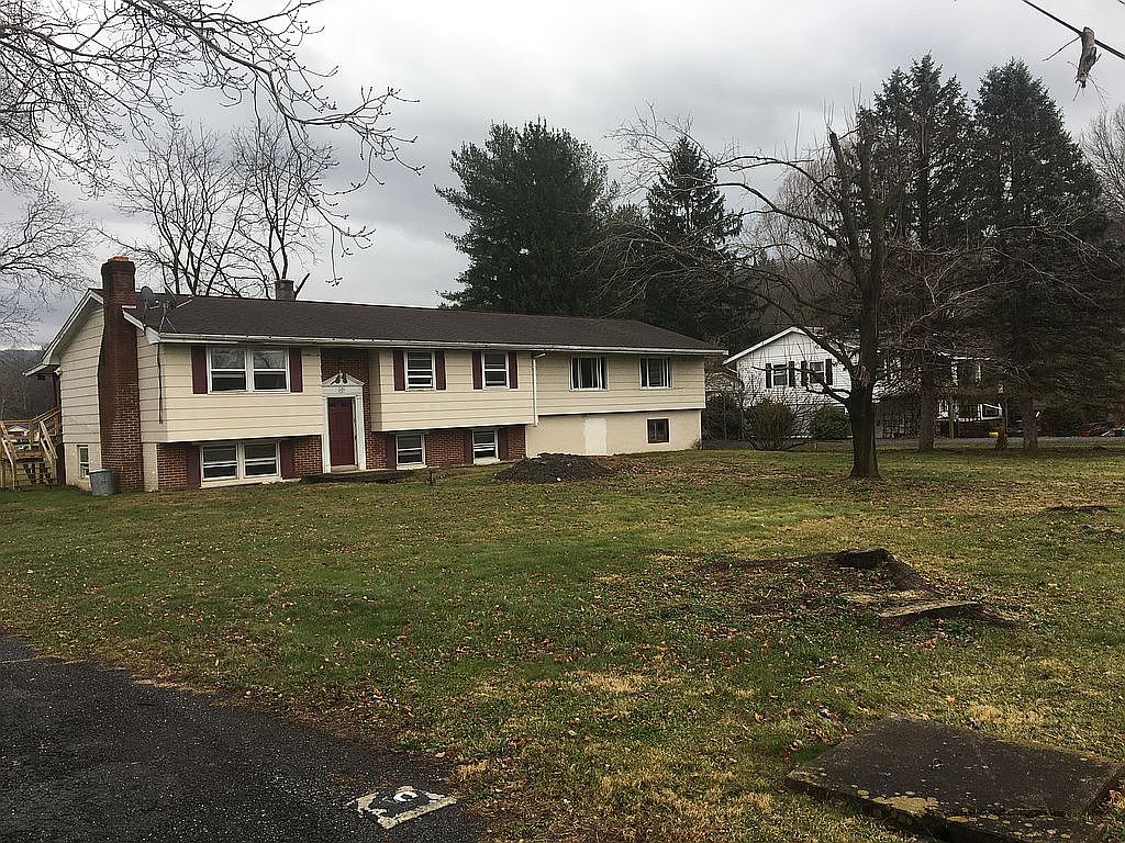 27 S Park Ln, Duncansville, PA 16635 Zillow