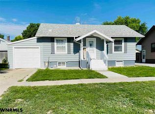 2015 11th St, Gering, NE 69341