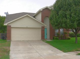 4964 Water Ridge Ln, Fort Worth, TX 76179