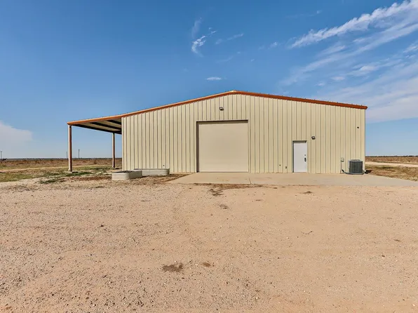 753 County Road J, Tahoka, TX 79373