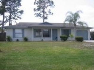 362 NE Greenbriar Ave, Port St Lucie, FL 34983