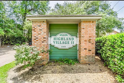 4464 Highland Rd #803 Photo 1