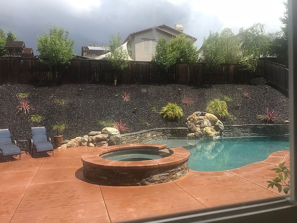 2nd image of 792 Silver Gulch Ct