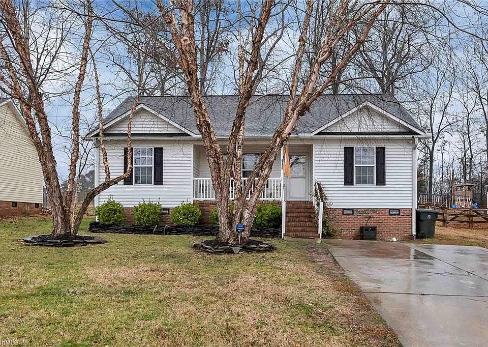 43 Ranchor Dr Thomasville NC 27360 Zillow