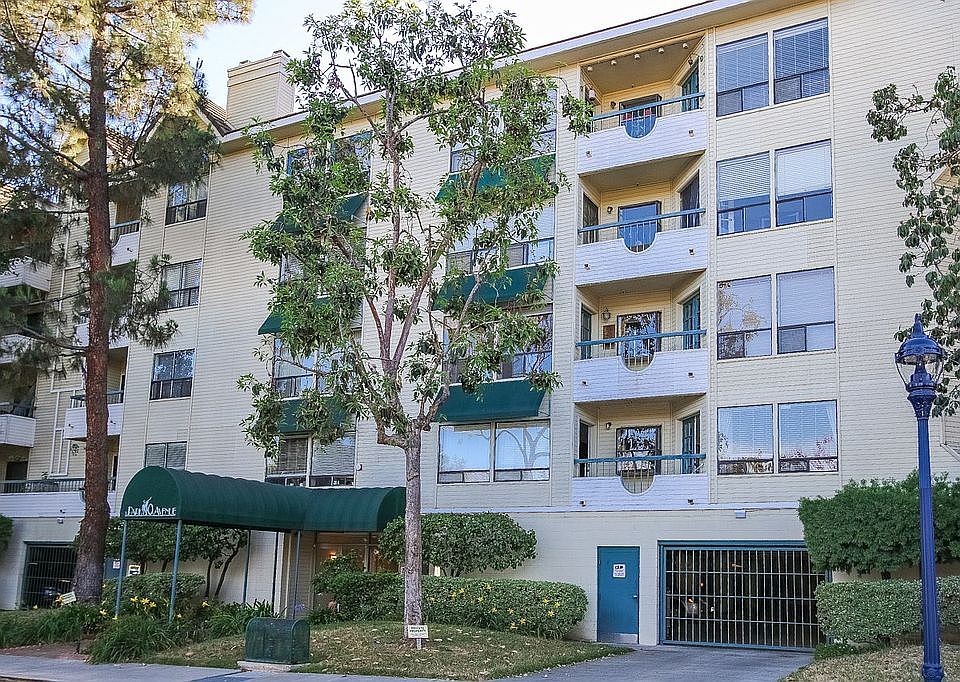 1st image of 1640 10th Ave Unit 302
