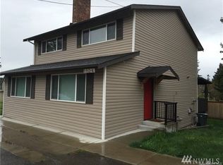 1104 23rd St #1, Bellingham, WA 98225