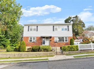 17 6th St, Pelham, NY 10803