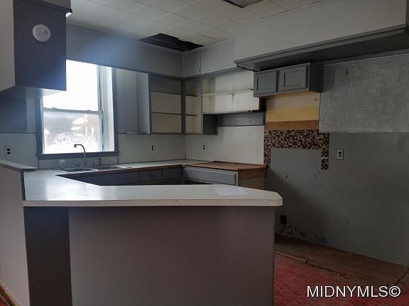 2nd image of 23 Mill Pl