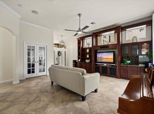 8203 Calterra Dr, Palm Beach Gardens, FL 33418