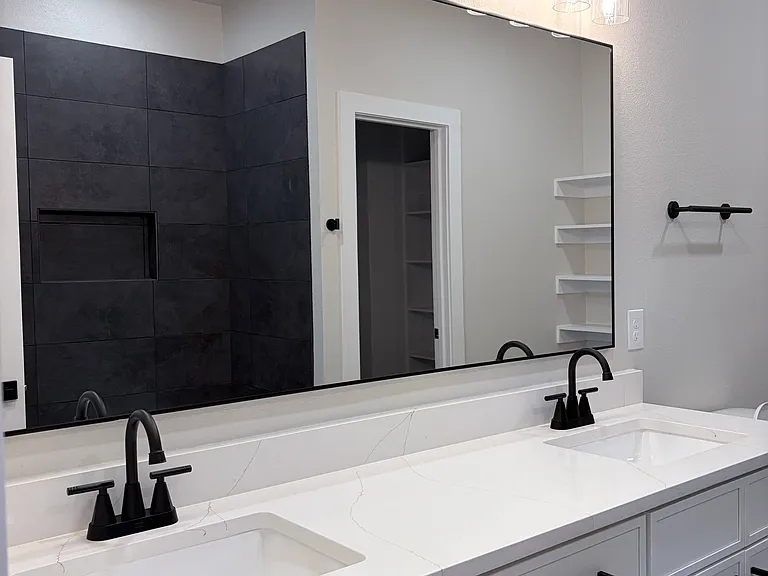 Mountain Trail Townhomes — Photo 41
