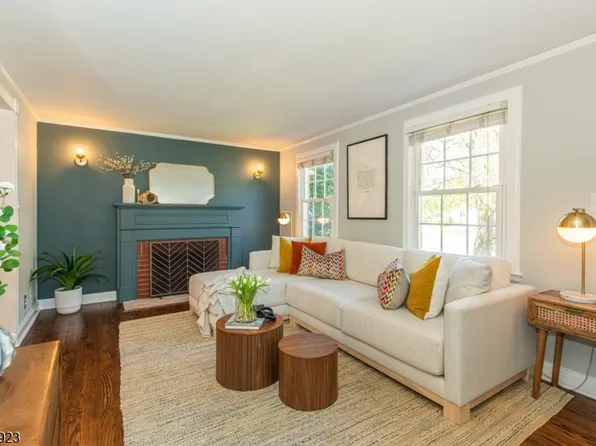 16 Haines Dr, Bloomfield Twp., NJ 07003