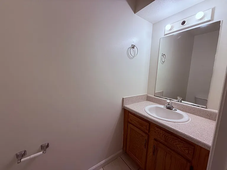 65 Majestic Dr — Photo 5