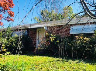 24 Douglass St, Boyertown, PA 19512