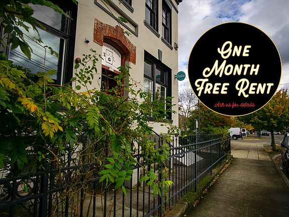 2nd image of 1011 N Killingsworth St APT 6