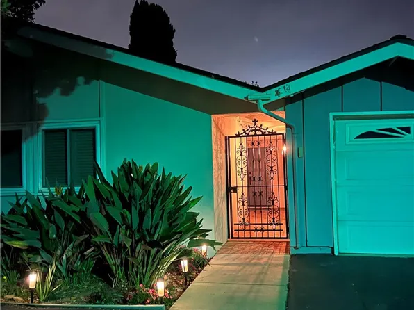 2486 Napoli Way, Costa Mesa, CA 92627