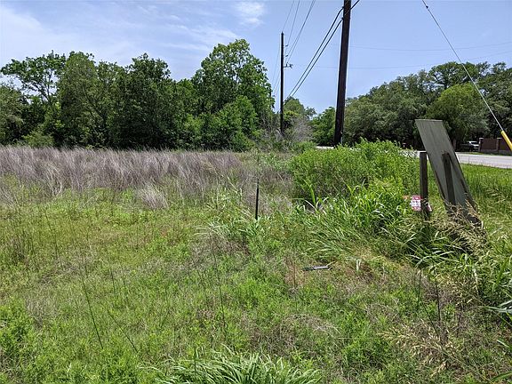 4th image of N Masters Rd