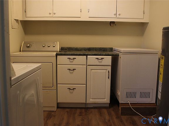 4th image of 905 Williamsburg Rd