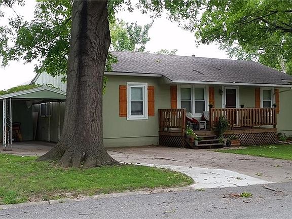 3rd image of 1504 Hope St