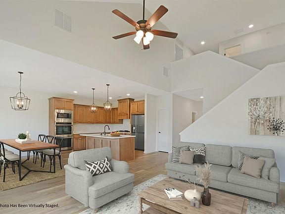 2nd image of 176 Forsyth Ln