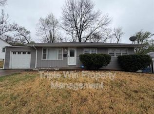 914 Hutton Pl, Saint Louis, MO