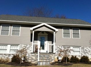 220 Orange Ln, Princeton, WV 24739