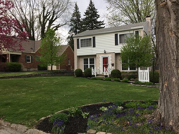 2nd image of 133 Sherbrooke Dr
