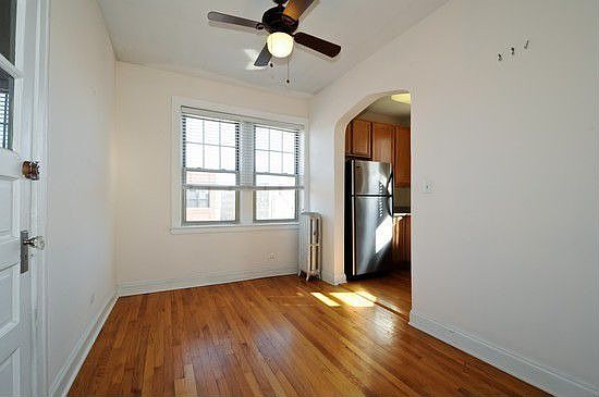 5th image of 6137 N Hoyne Ave #3