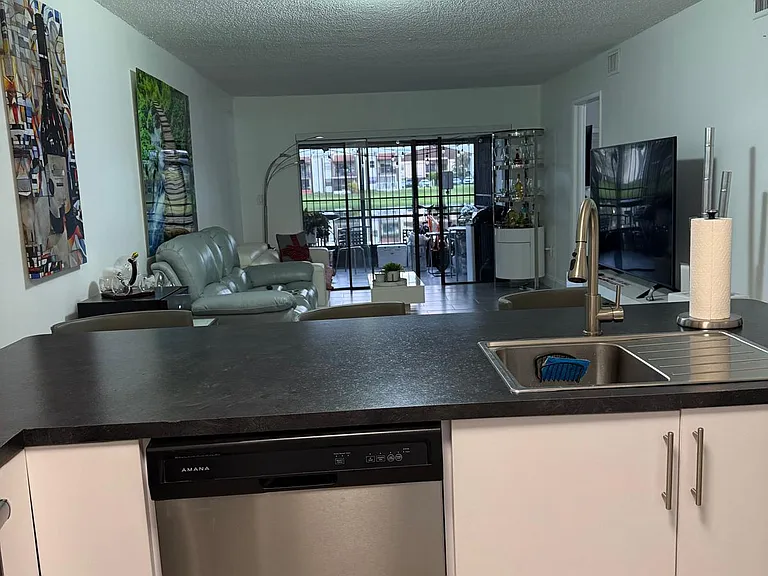 500 W Park Dr #105 — Photo 11