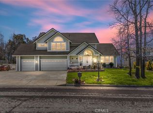 35523 Sleepy Hollow Ln, Yucaipa, CA 92399