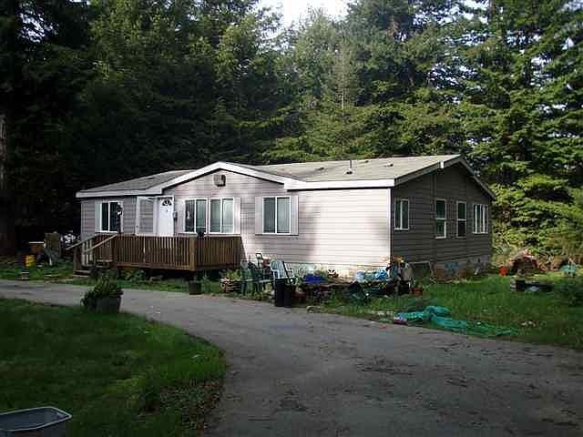 1st image of 205 Amber Ln