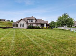 232 Hytyre Farms Dr, Gibsonia, PA 15044