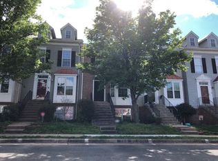 16193 Taconic Cir, Dumfries, VA 22025