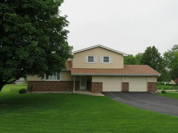 80 Briar Ridge Dr, Council Bluffs, IA 51503