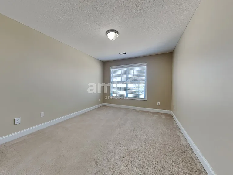 4721 Dawn Oaks Ln — Photo 18