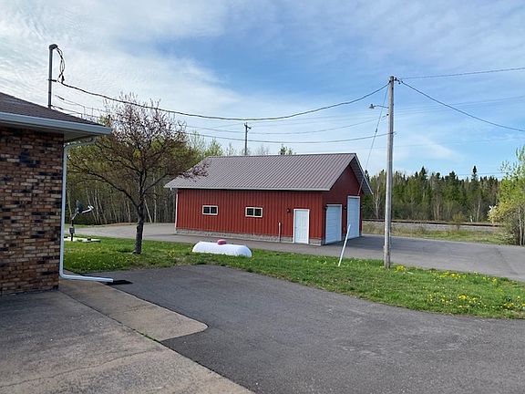 2nd image of 27638 Us Highway 41 W