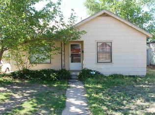 1306 W 7th St, Roswell, NM 88201