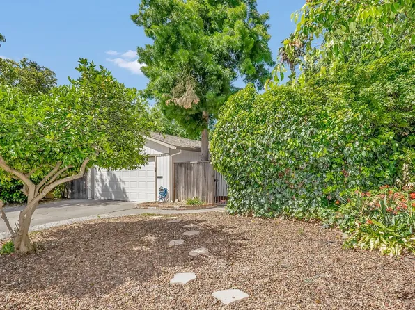 1115 Decatur Ct, Davis, CA 95618