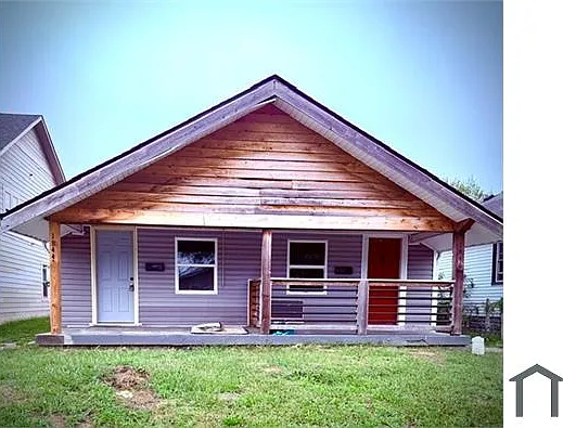 2 bed, $1,100 — Photo 1
